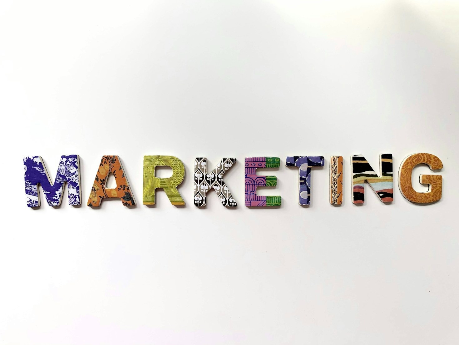 How Expert Services Boost Your Digital Presence